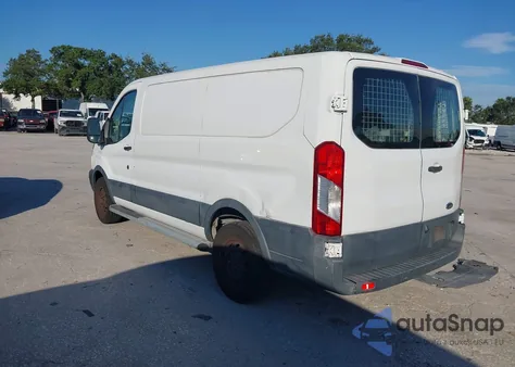 2018 Ford Transit-250 z USA, uszkodzony, nr VIN 1FTYR1YMXJKA53932